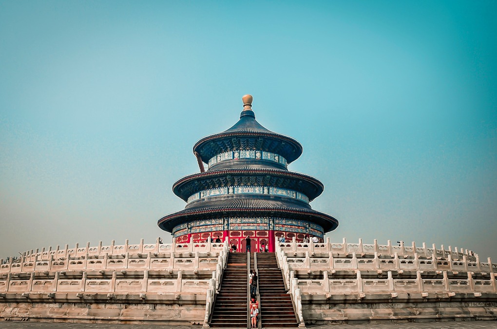 決定合乎情